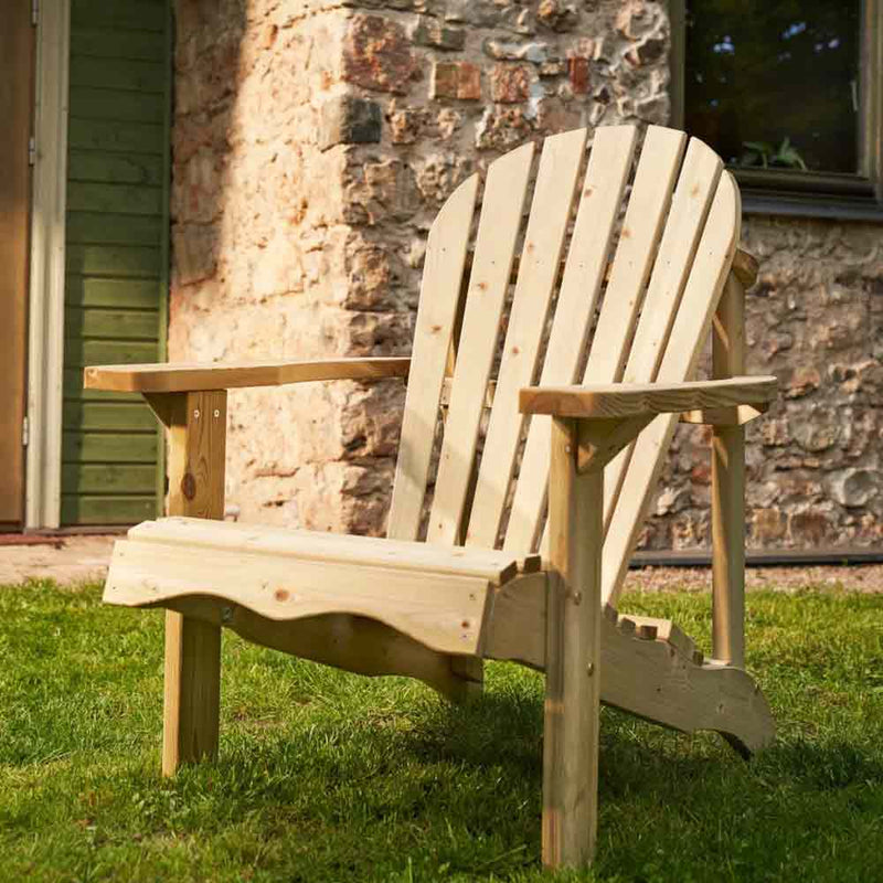 La sedia da giardino in legno fai da te